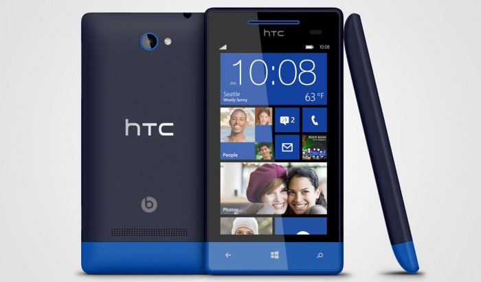 El nuevo HTC 8S en color azul