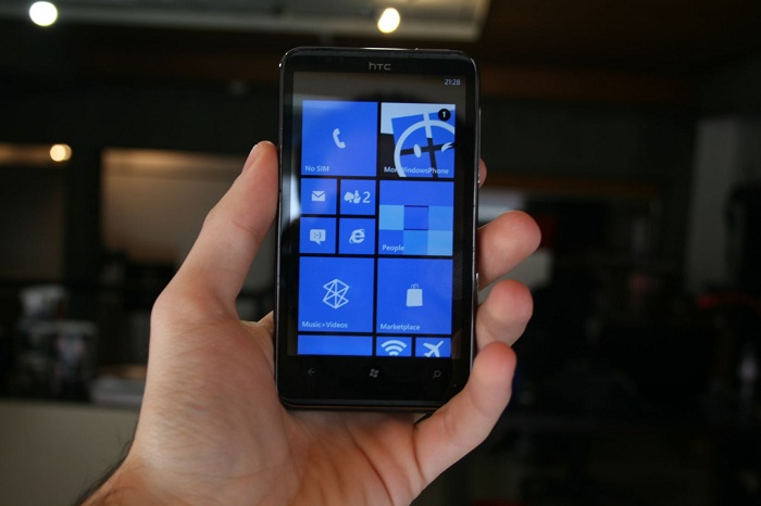 Windows Phone 7.8 en un smartphone de HTC