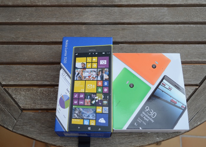 Nokia Lumia 930 y Nokia Lumia 1520 caja