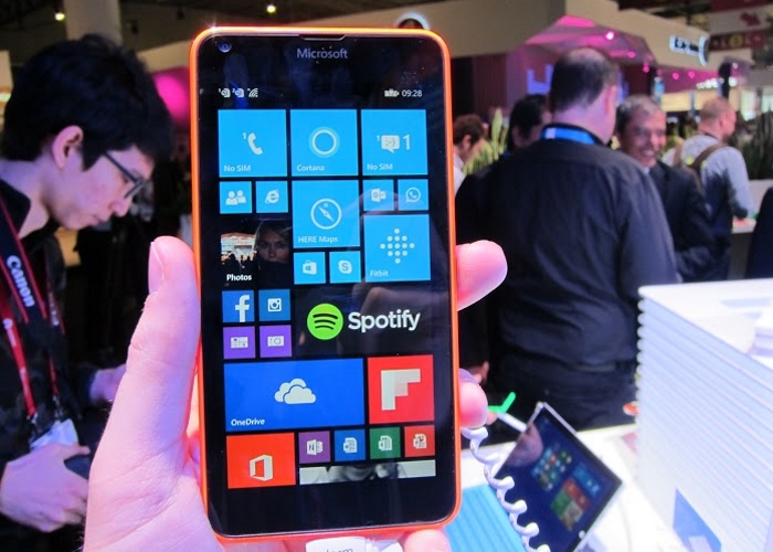 Comparamos el nuevo Lumia frente al Nokia Lumia 735 y al Lumia 830