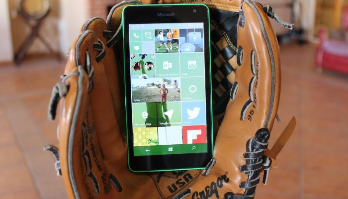 Lumia de gama baja con Windows 10 Mobile