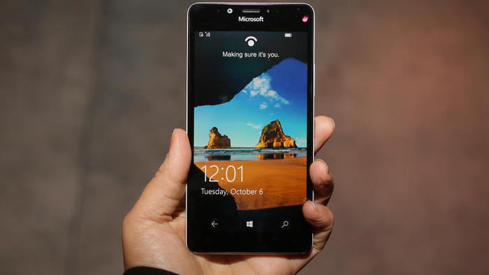 Lumia 950 pantalla