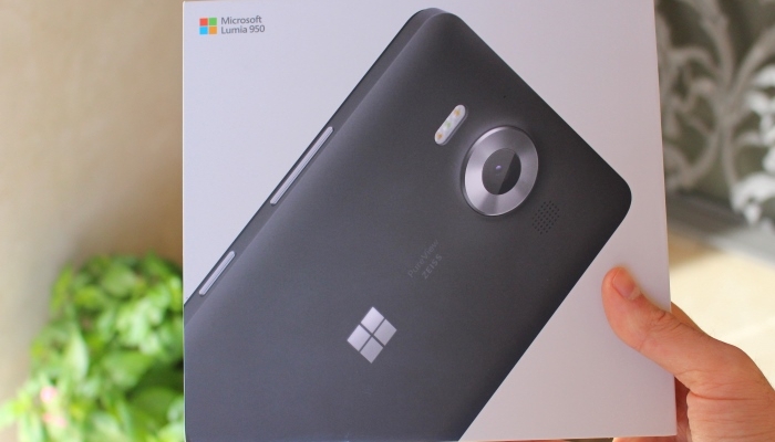 Empaquetado Microsoft Lumia 950