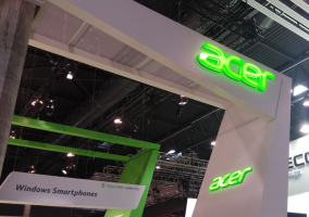 Stand Acer